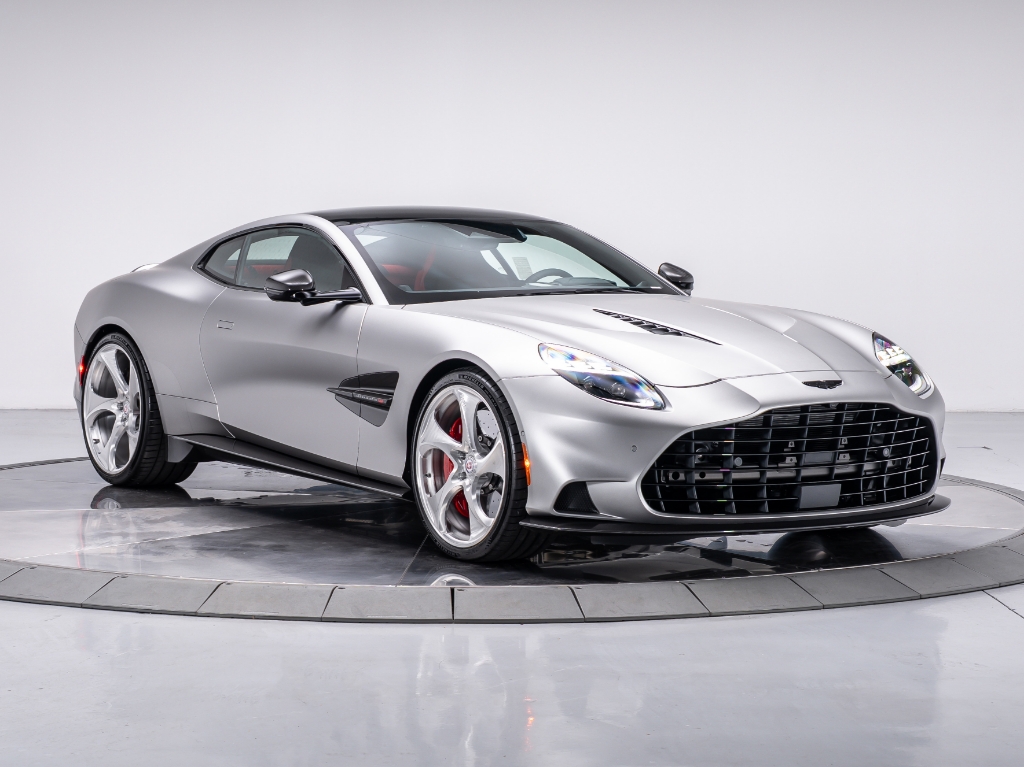 2025 Aston Martin Vanquish Base