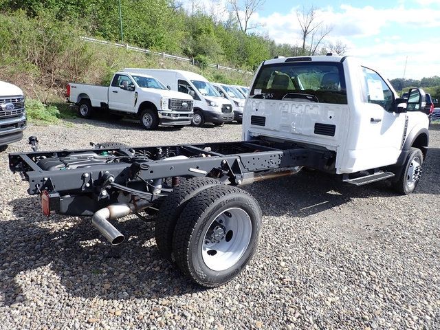 2026 Ford F-550 Super Duty Chassis Cab XL - Photo 6