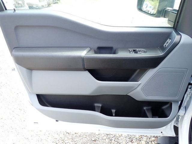 2026 Ford F-550 Super Duty Chassis Cab XL - Photo 16