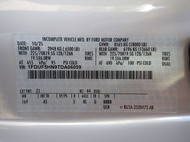 2026 Ford F-550 Super Duty Chassis Cab XL - Photo 17