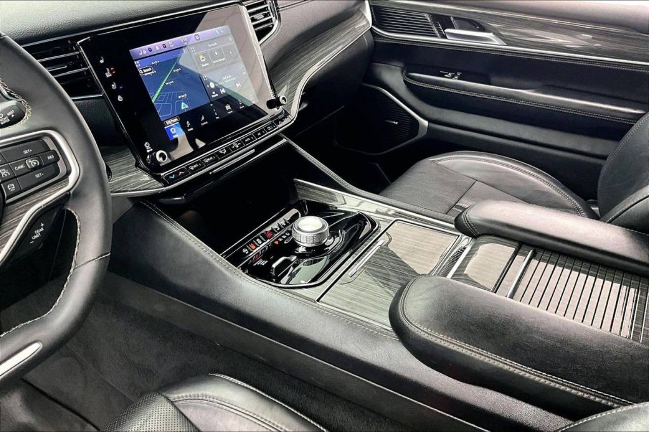 2022 Jeep Wagoneer Series II - Photo 15