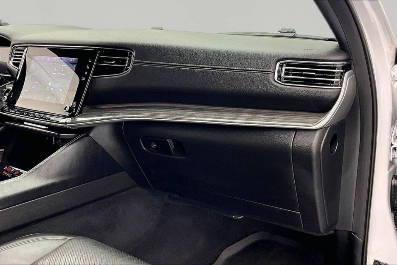 2022 Jeep Wagoneer Series II - Photo 17
