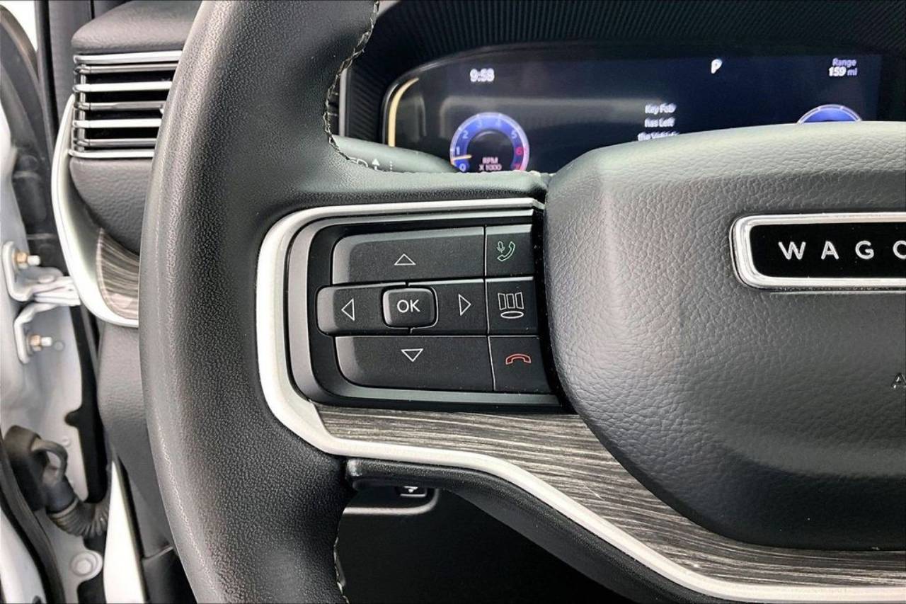 2022 Jeep Wagoneer Series II - Photo 18