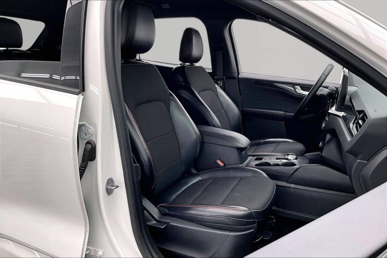 2024 Ford Escape ST-Line - Photo 7