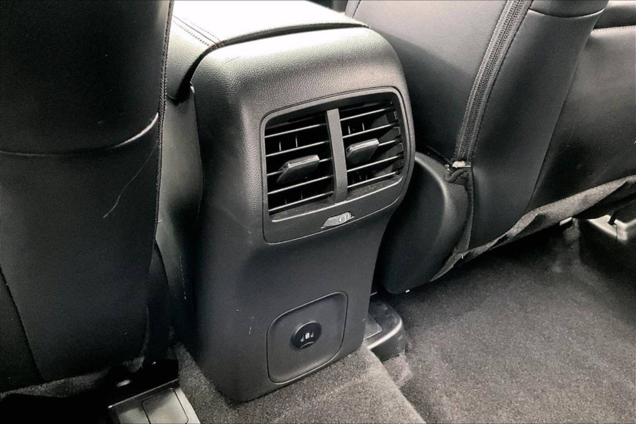 2024 Ford Escape ST-Line - Photo 33