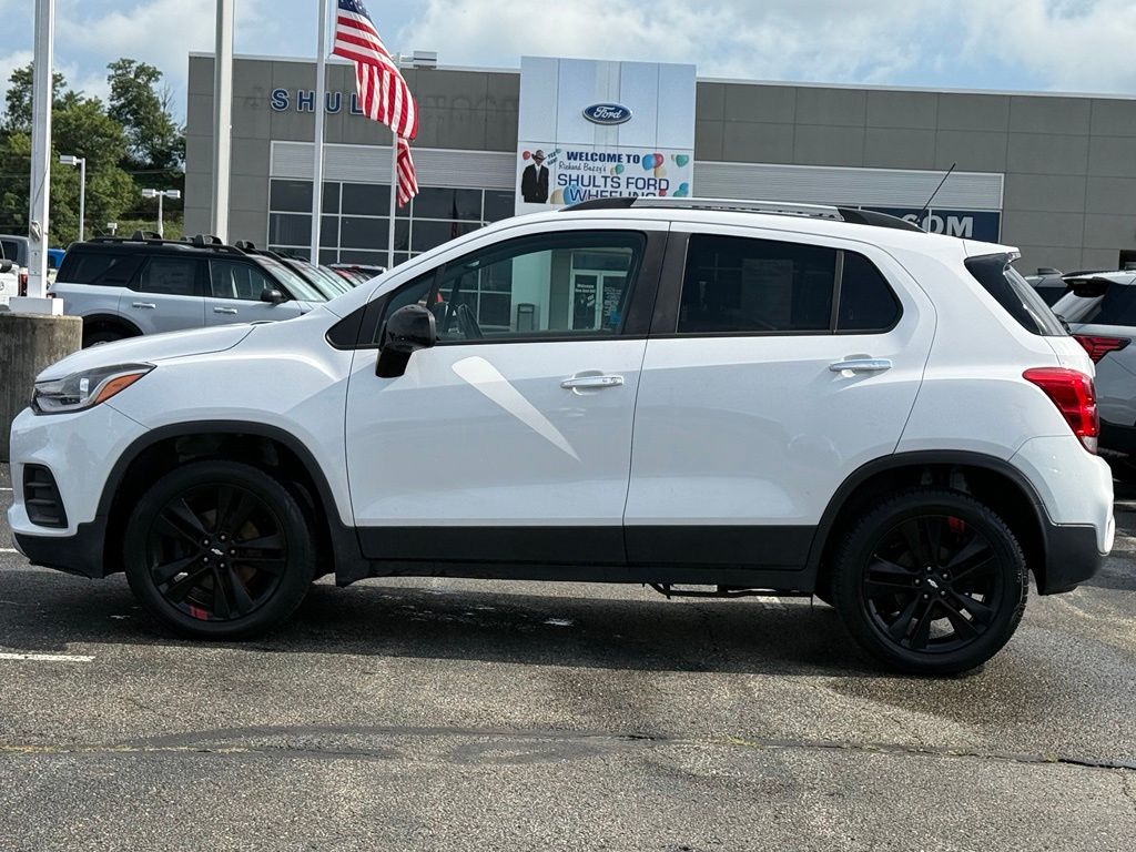 Used 2018 Chevrolet Trax LT with VIN 3GNCJPSB7JL399129 for sale in Triadelphia, WV
