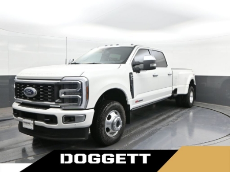 2026 Ford Super Duty F-350 DRW Platinum