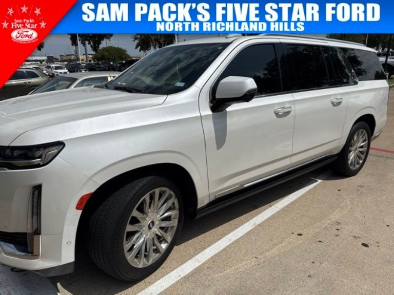 2022 Cadillac Escalade ESV Premium