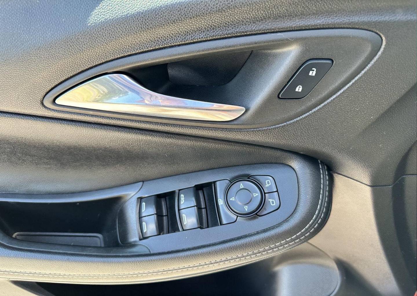 2022 Buick Encore GX Preferred - Photo 16