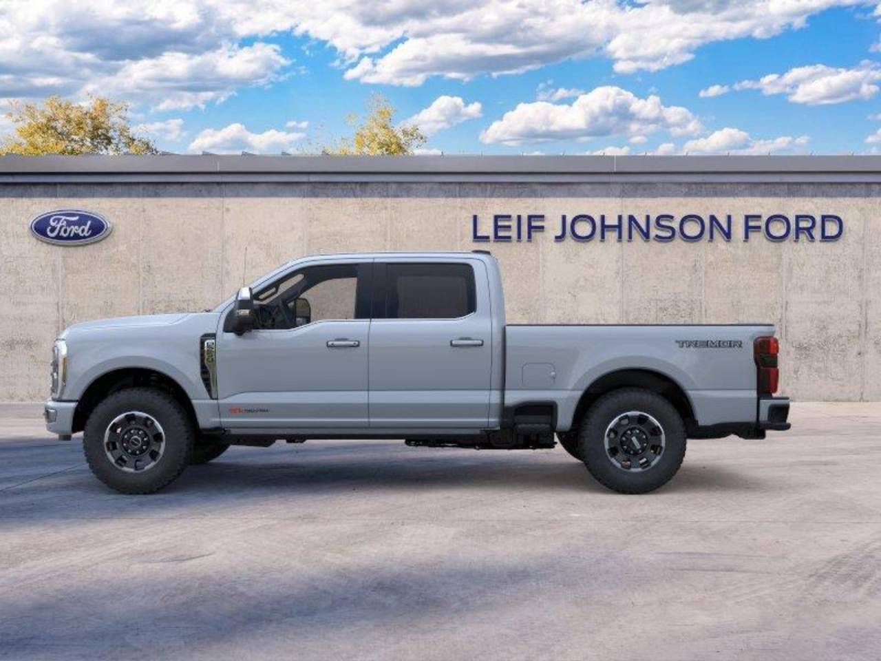 New 2026 Ford Super Duty F-250 SRW Platinum, photo 3