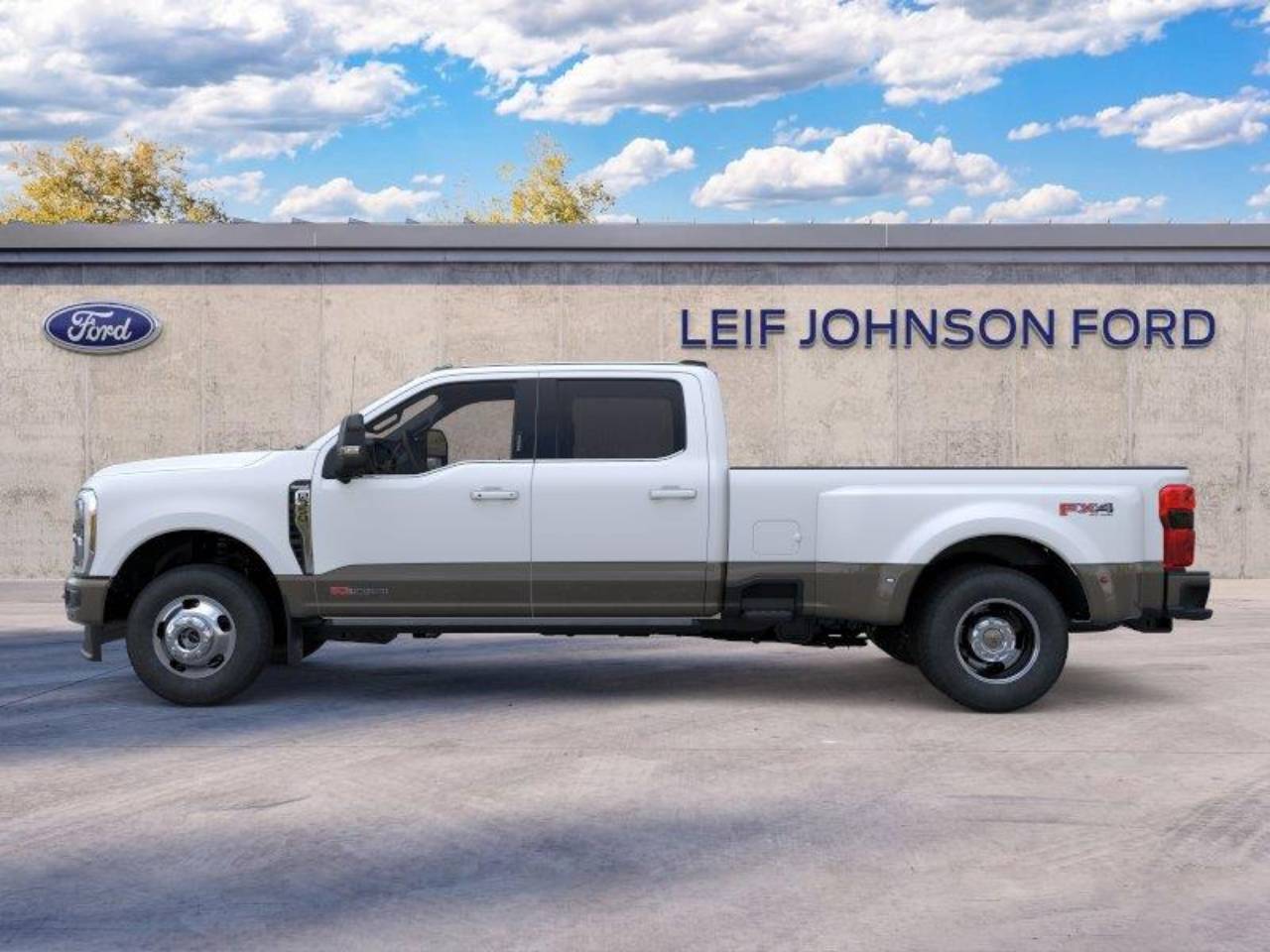 New 2026 Ford Super Duty F-350 DRW King Ranch, photo 3