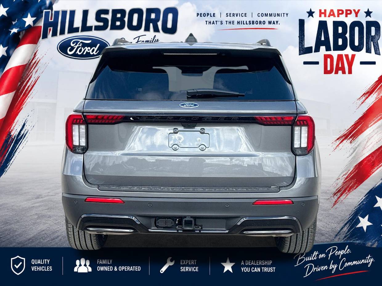 2026 Ford Explorer ST-Line - Photo 6