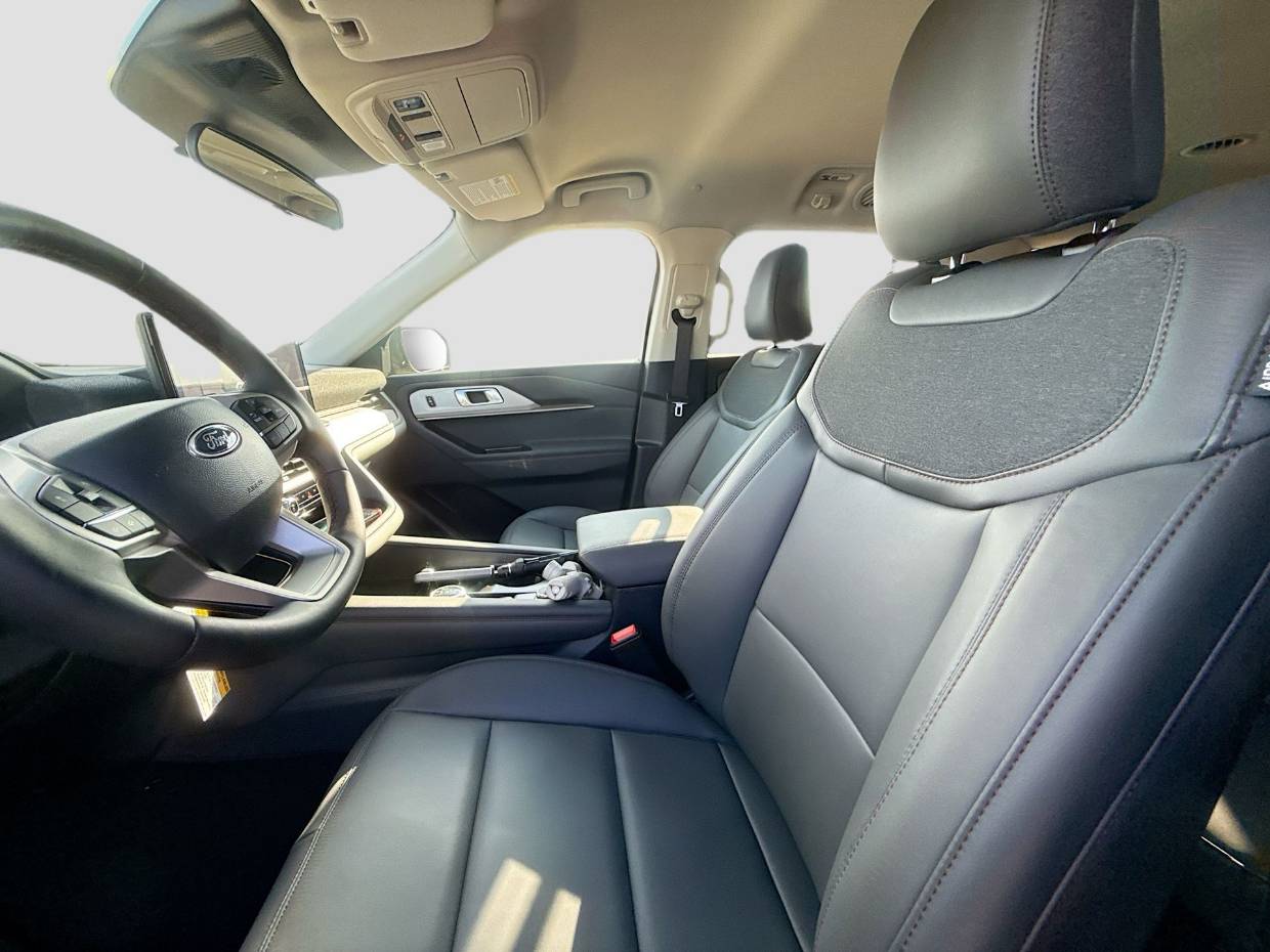 2026 Ford Explorer Active - Photo 21