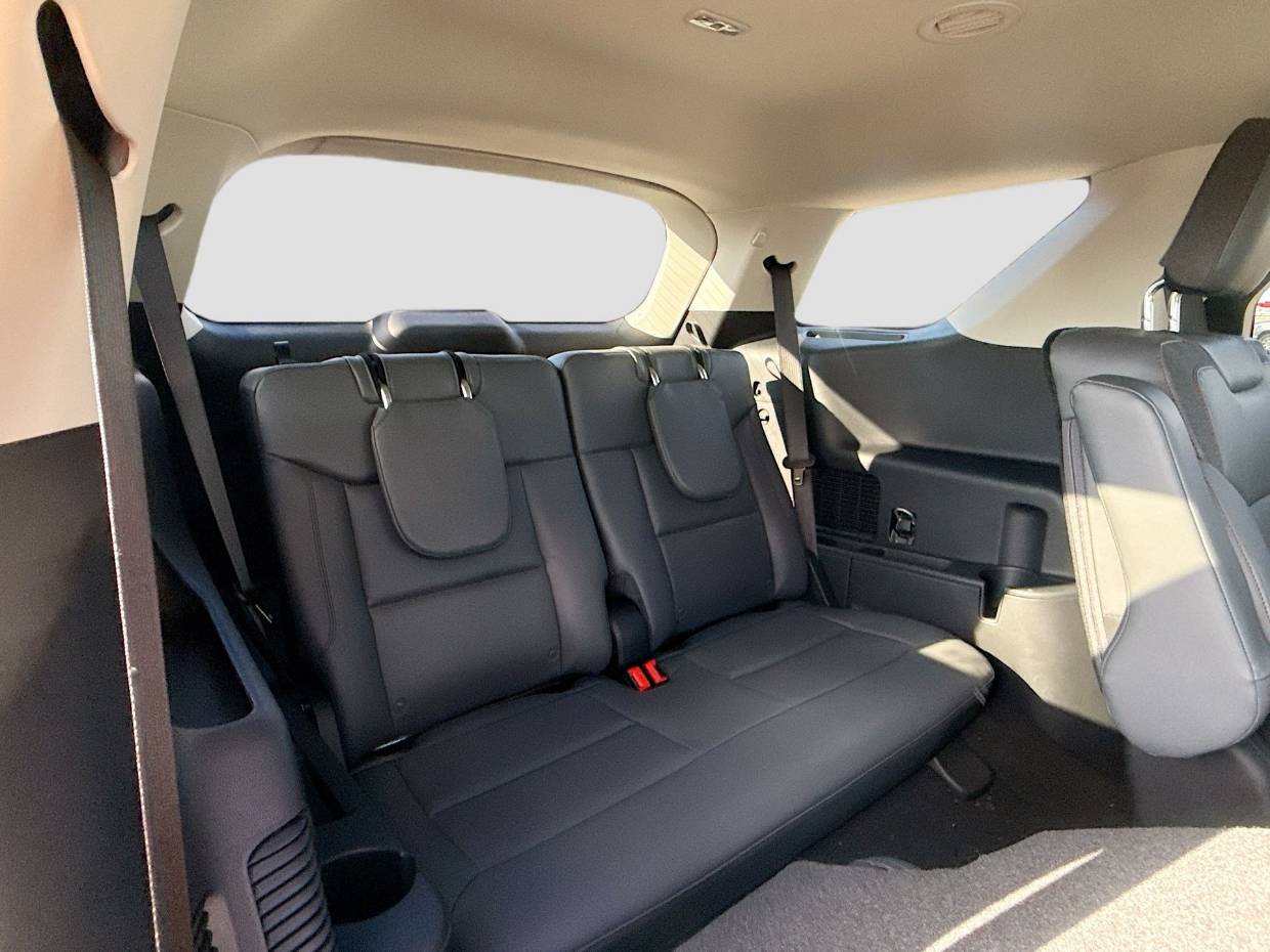 2026 Ford Explorer Active - Photo 27