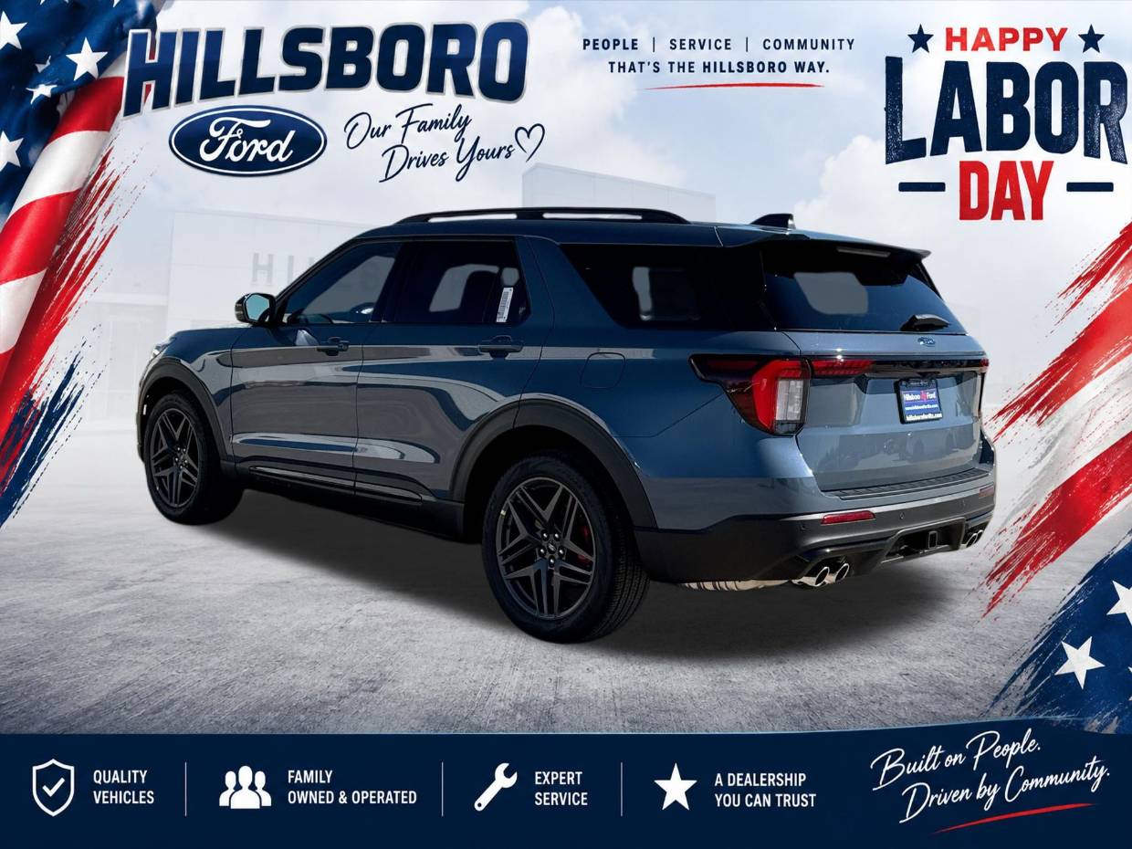 2026 Ford Explorer ST - Photo 7
