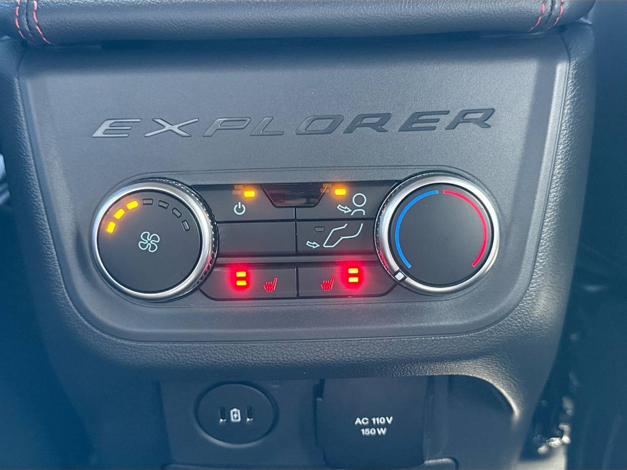 2026 Ford Explorer ST - Photo 26