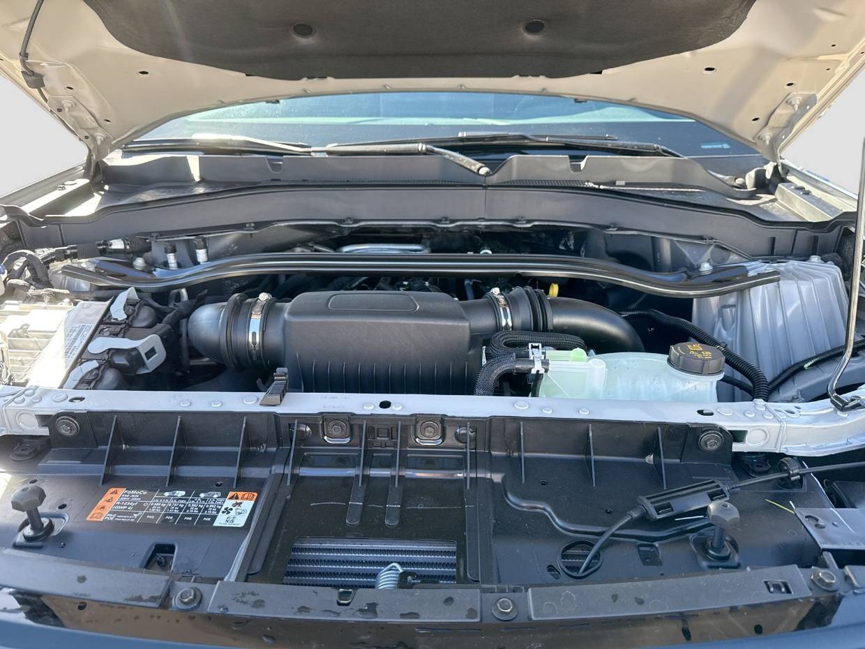 2026 Ford Explorer ST - Photo 32