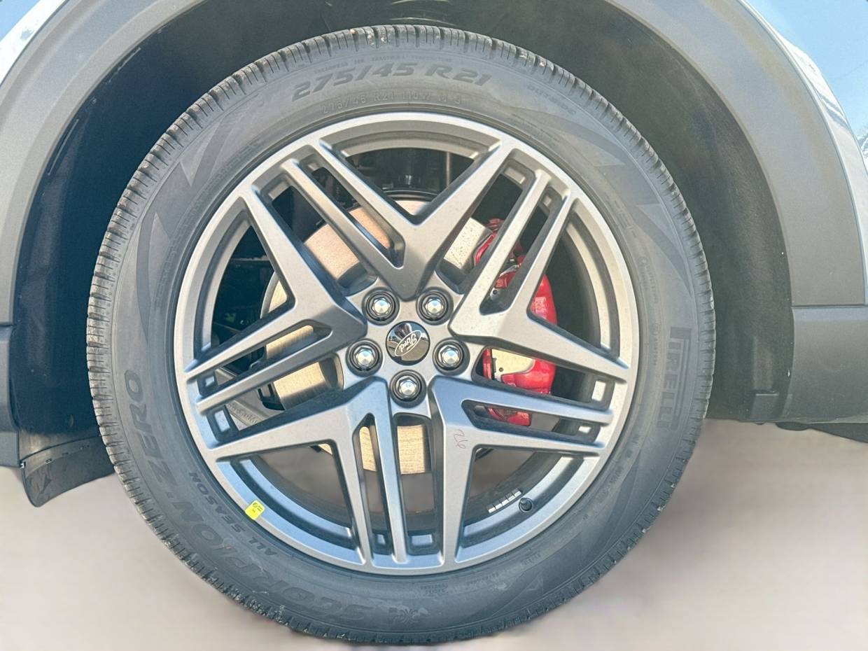2026 Ford Explorer ST - Photo 33