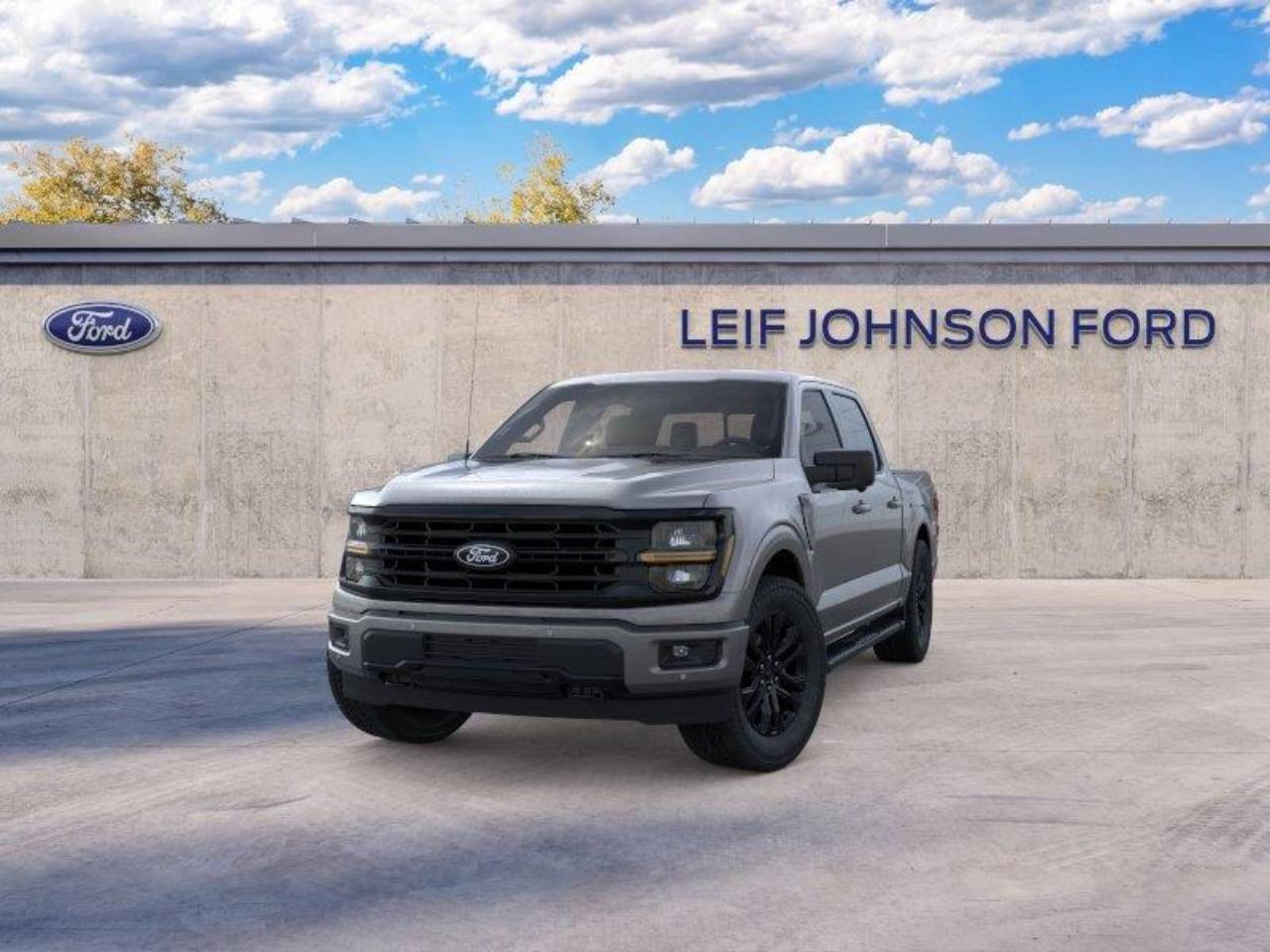 New 2026 Ford F-150 XLT, photo 2