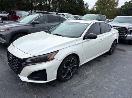 2024 Nissan Altima 2.5 SR