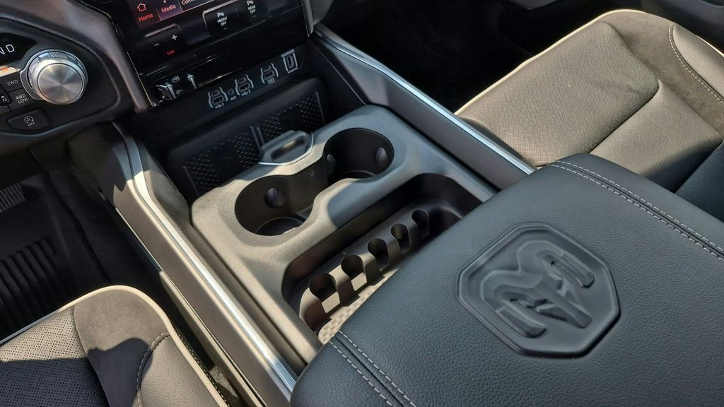 2025 RAM 1500 Laramie - Photo 21