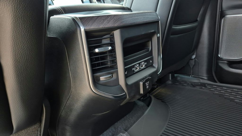 2025 RAM 1500 Laramie - Photo 30