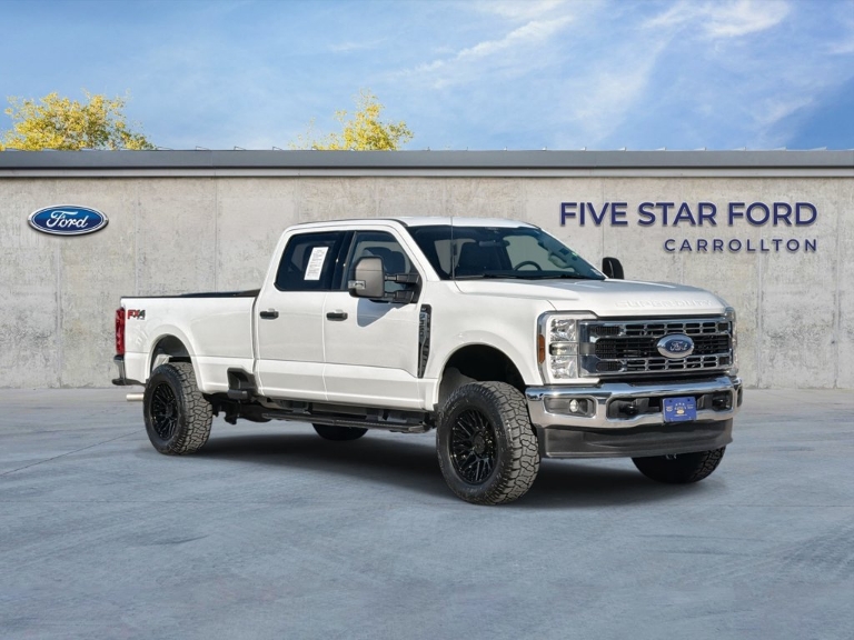 2025 Ford Super Duty F-350 SRW XLT