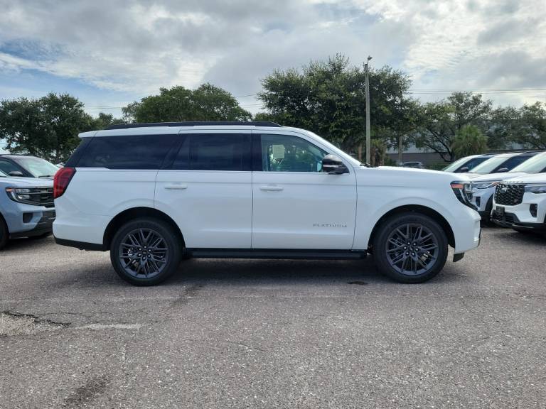 2027 Ford Expedition Platinum