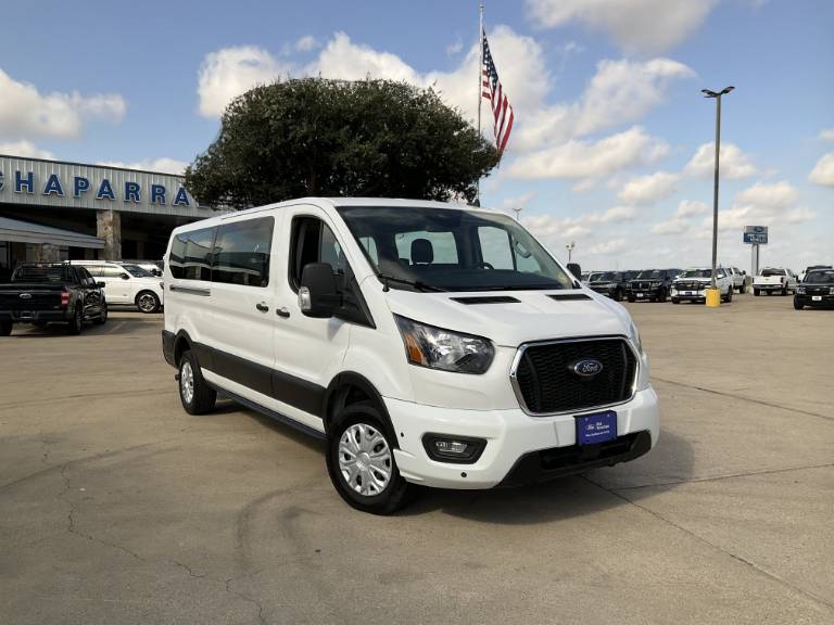 2024 Ford Transit Passenger Wagon 350 XLT