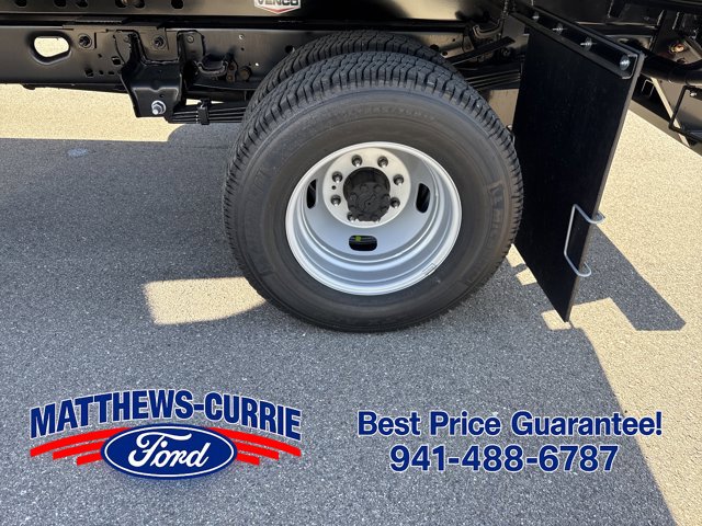 2026 Ford F-350 Super Duty Chassis Cab XL - Photo 13