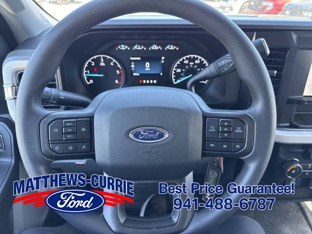 2026 Ford F-350 Super Duty Chassis Cab XL - Photo 16