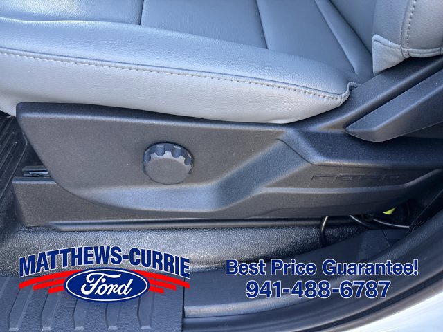 2026 Ford F-350 Super Duty Chassis Cab XL - Photo 10