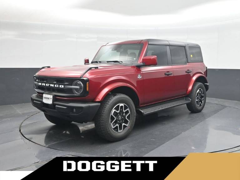 2026 Ford Bronco Outer Banks