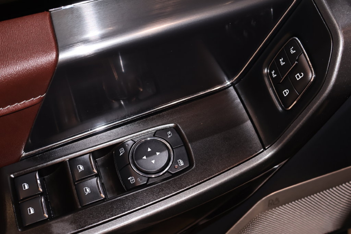 2023 Ford F-150 Lariat - Photo 12