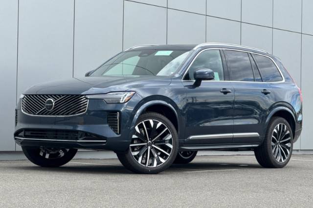 2027 Volvo XC90 B6 Plus 7-Seater