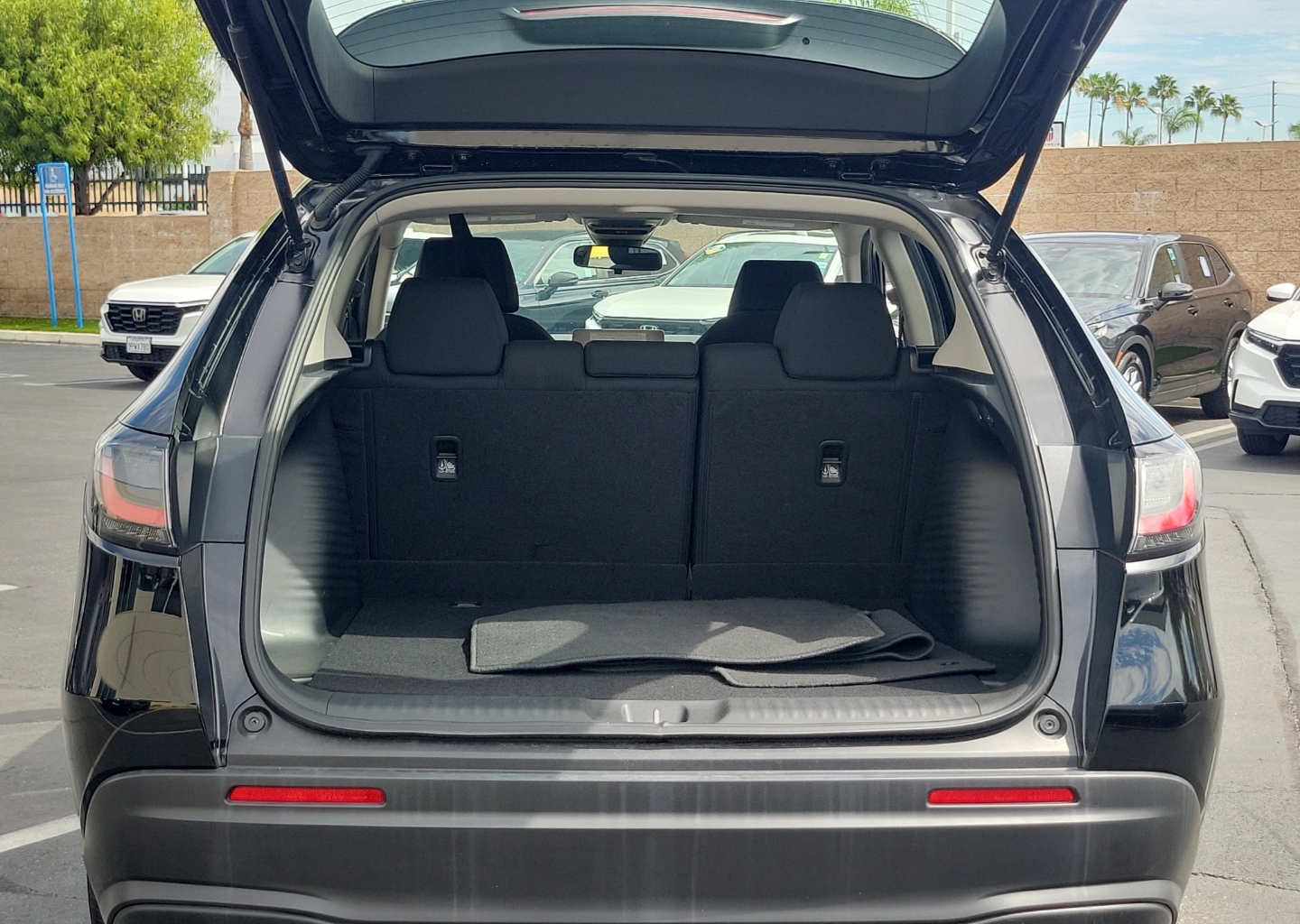 2024 Honda HR-V LX - Photo 9