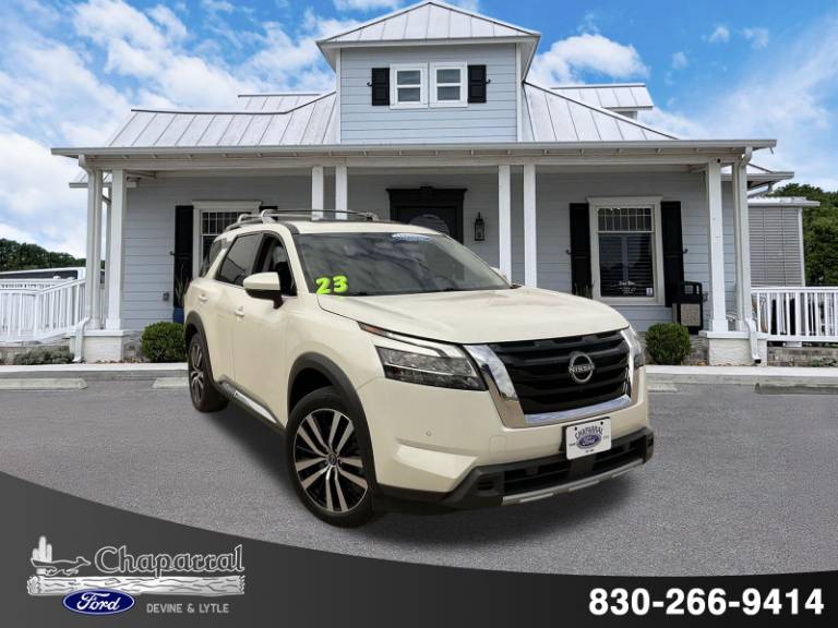 2023 Nissan Pathfinder Platinum