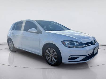 2018 Volkswagen Golf SE
