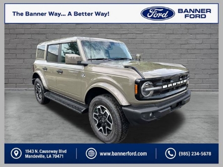 2026 Ford Bronco Outer Banks