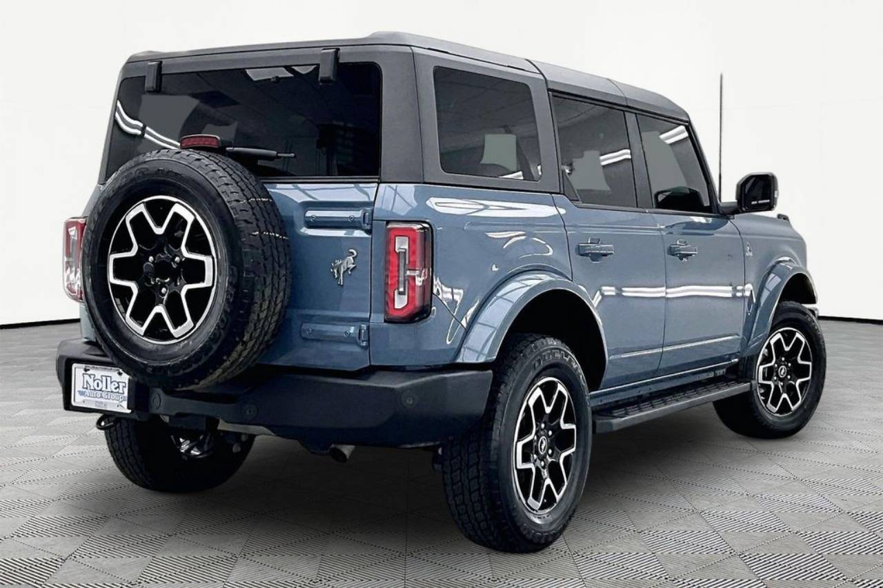 Certified 2024 Ford Bronco 4-Door Outer Banks with VIN 1FMDE8BH9RLB01534 for sale in Kansas City