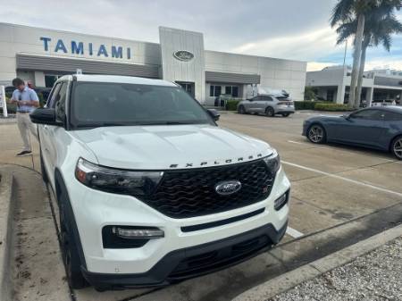 2021 Ford Explorer ST