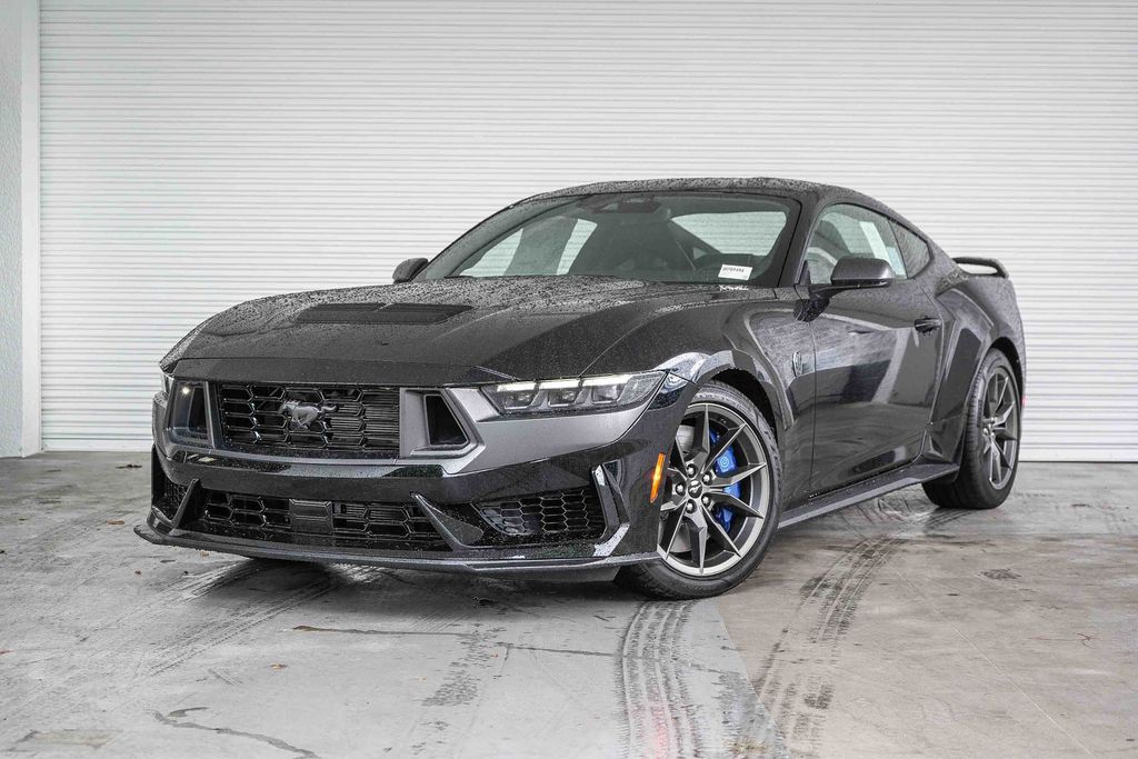 2026 Ford Mustang Dark Horse