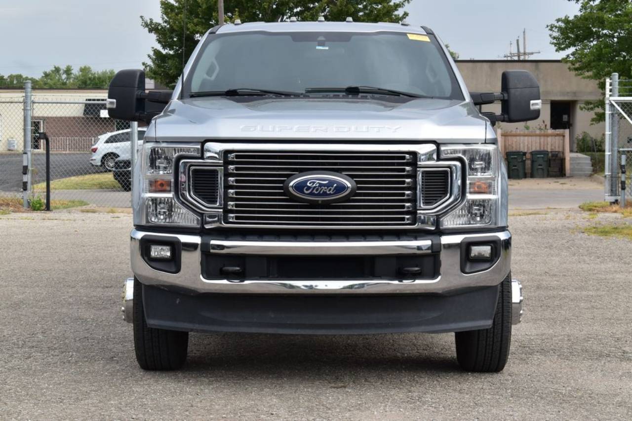 Used 2022 Ford F-350 Super Duty XLT with VIN 1FT8W3DT7NEC09110 for sale in Kansas City