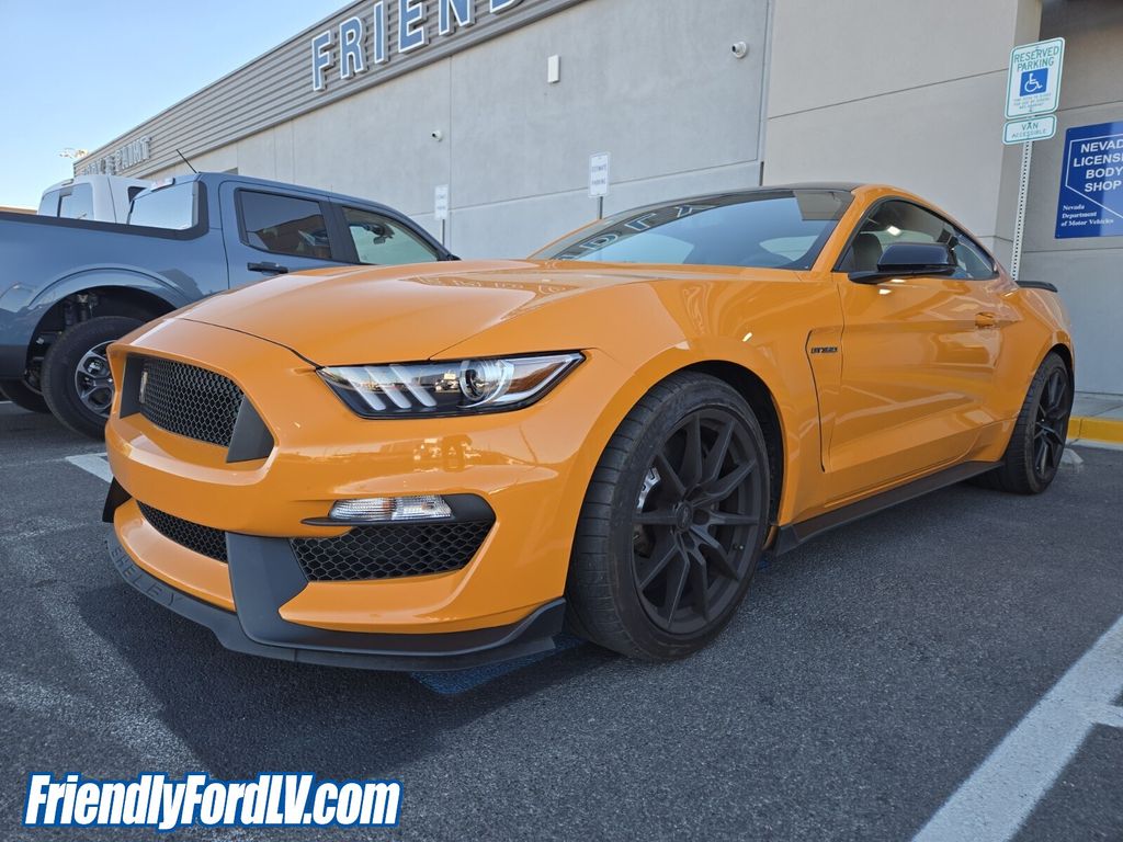 1FA6P8JZ2J5500415