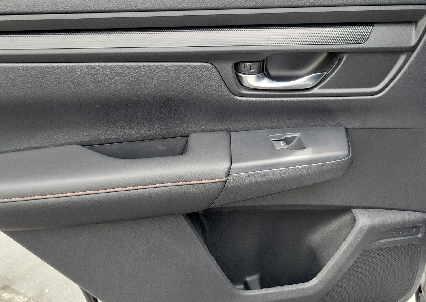 2025 Honda CR-V Sport - Photo 16