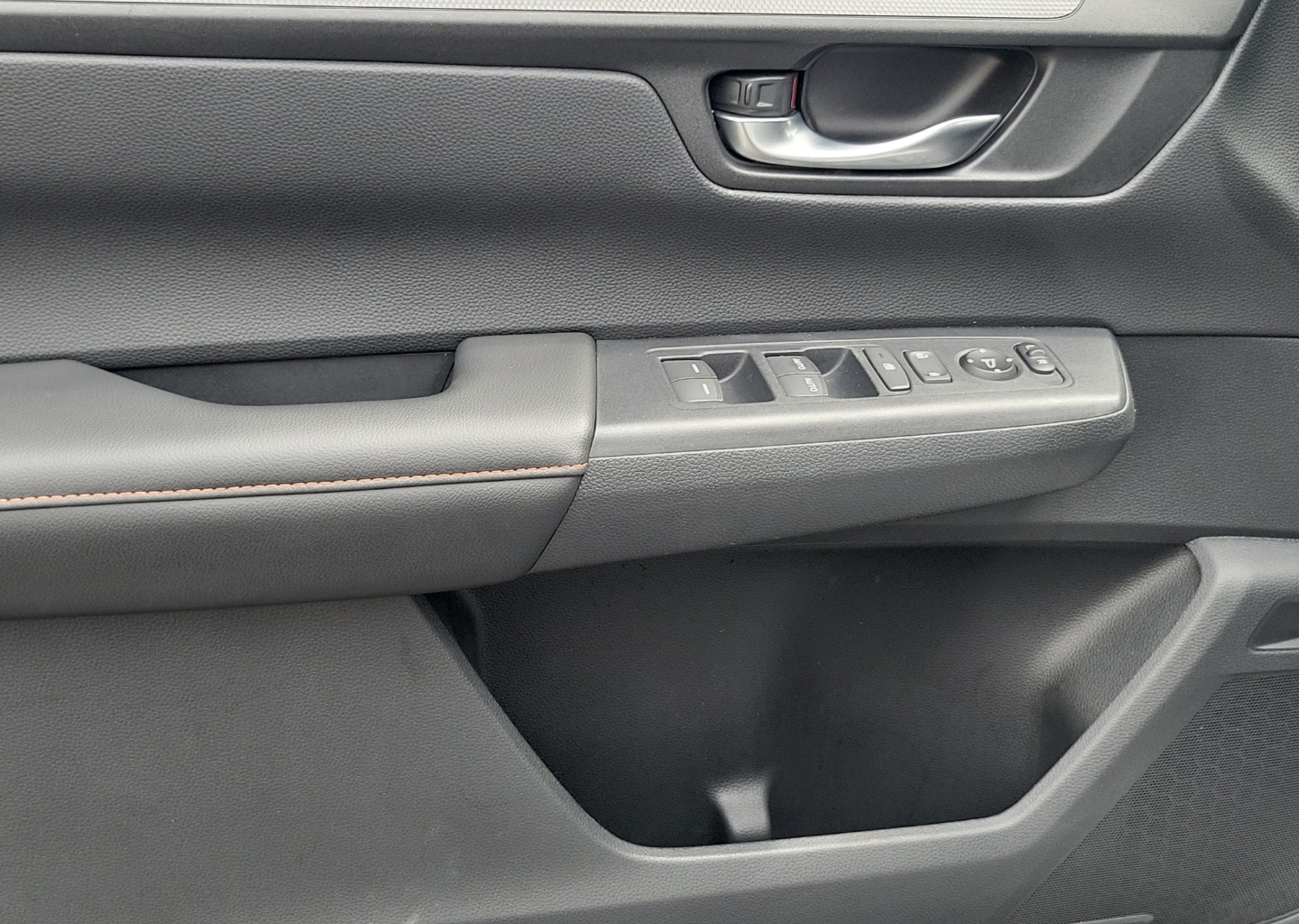 2025 Honda CR-V Sport - Photo 21