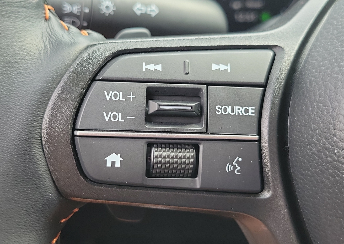 2025 Honda CR-V Sport - Photo 25