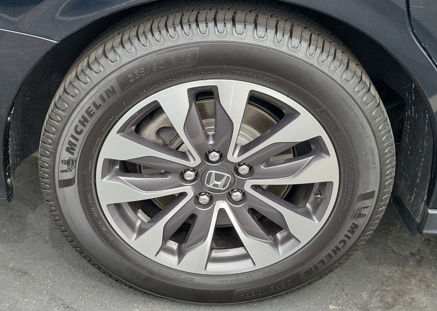 2021 Honda Odyssey EX-L - Photo 7