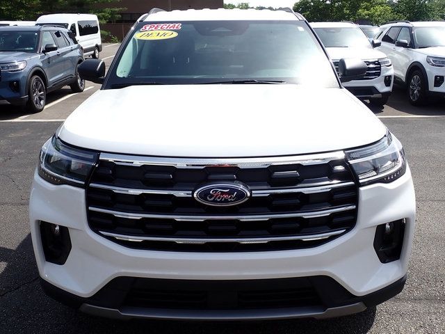 2026 Ford Explorer Active - Photo 10