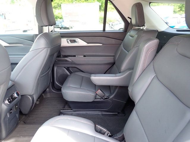 2026 Ford Explorer Active - Photo 14